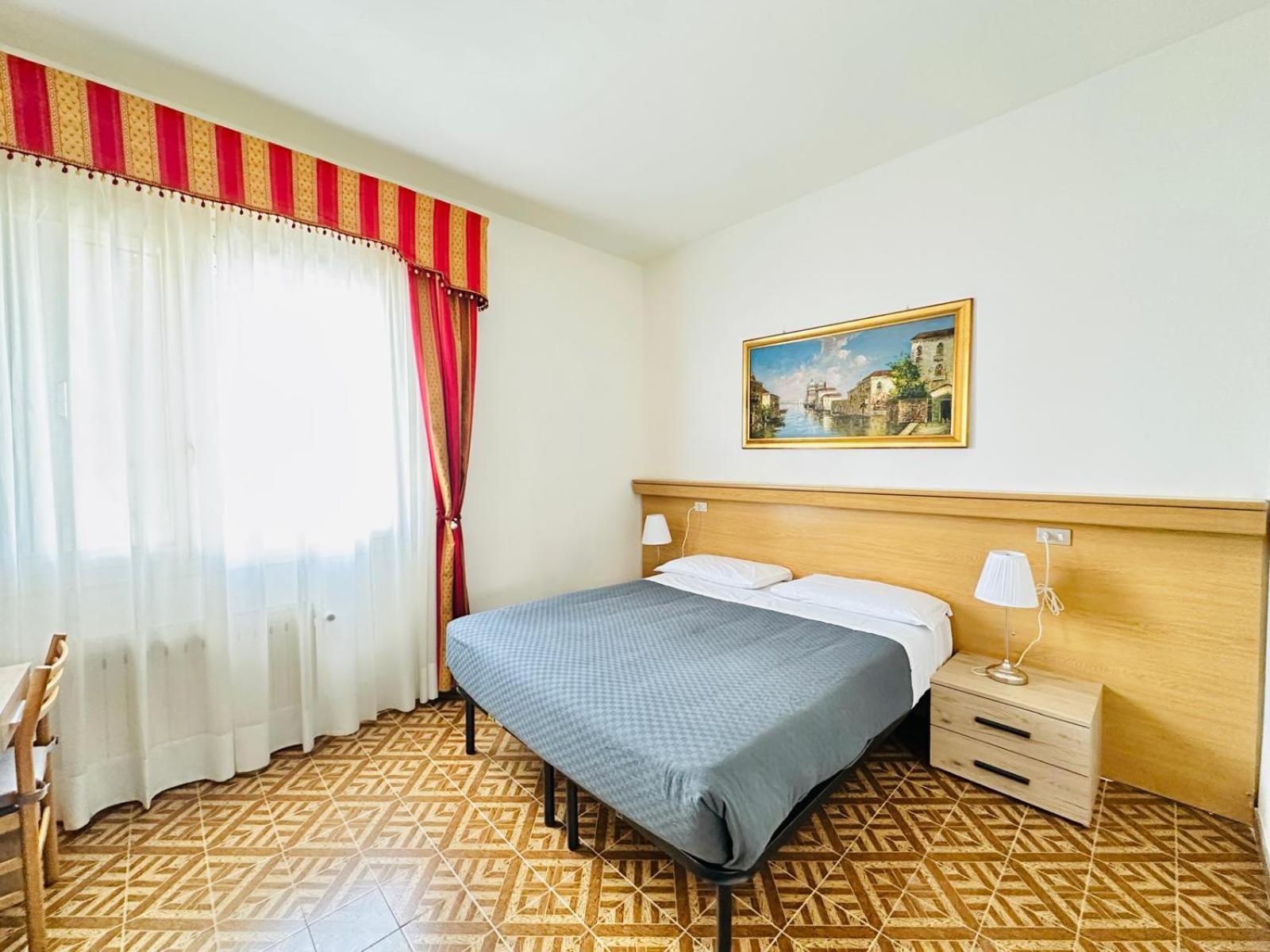 Hotel Tito ميستر المظهر الخارجي الصورة