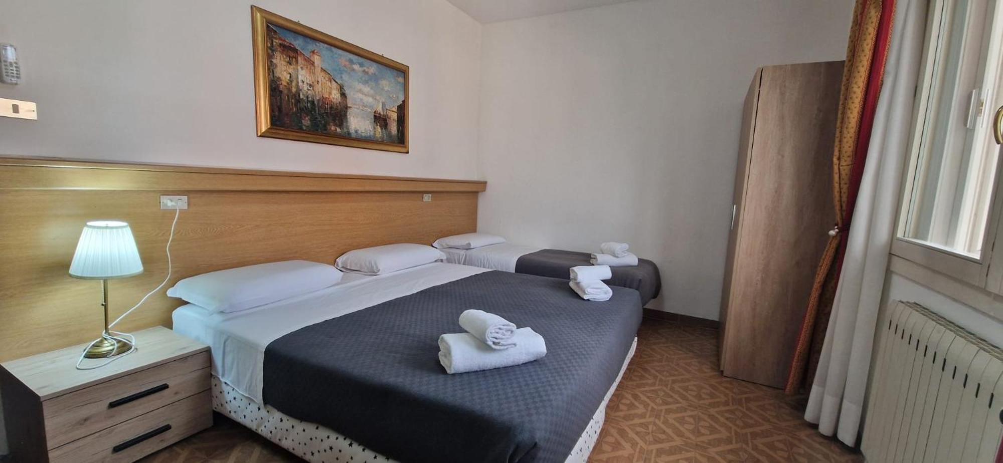Hotel Tito ميستر المظهر الخارجي الصورة